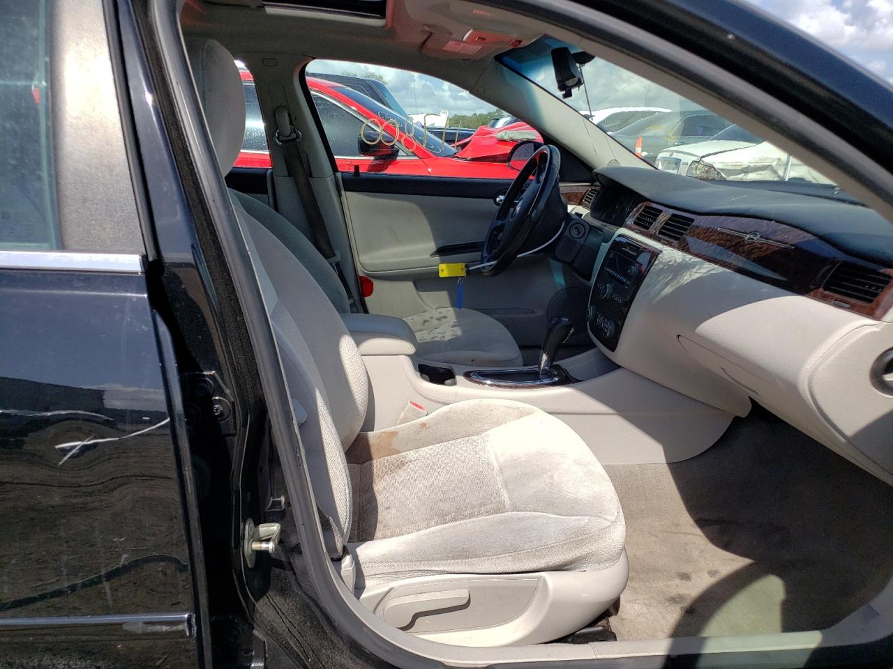 Photo 5 from auction – 2014 CHEVROLET IMPALA LIM with VIN 2G1WB5E34E1131960