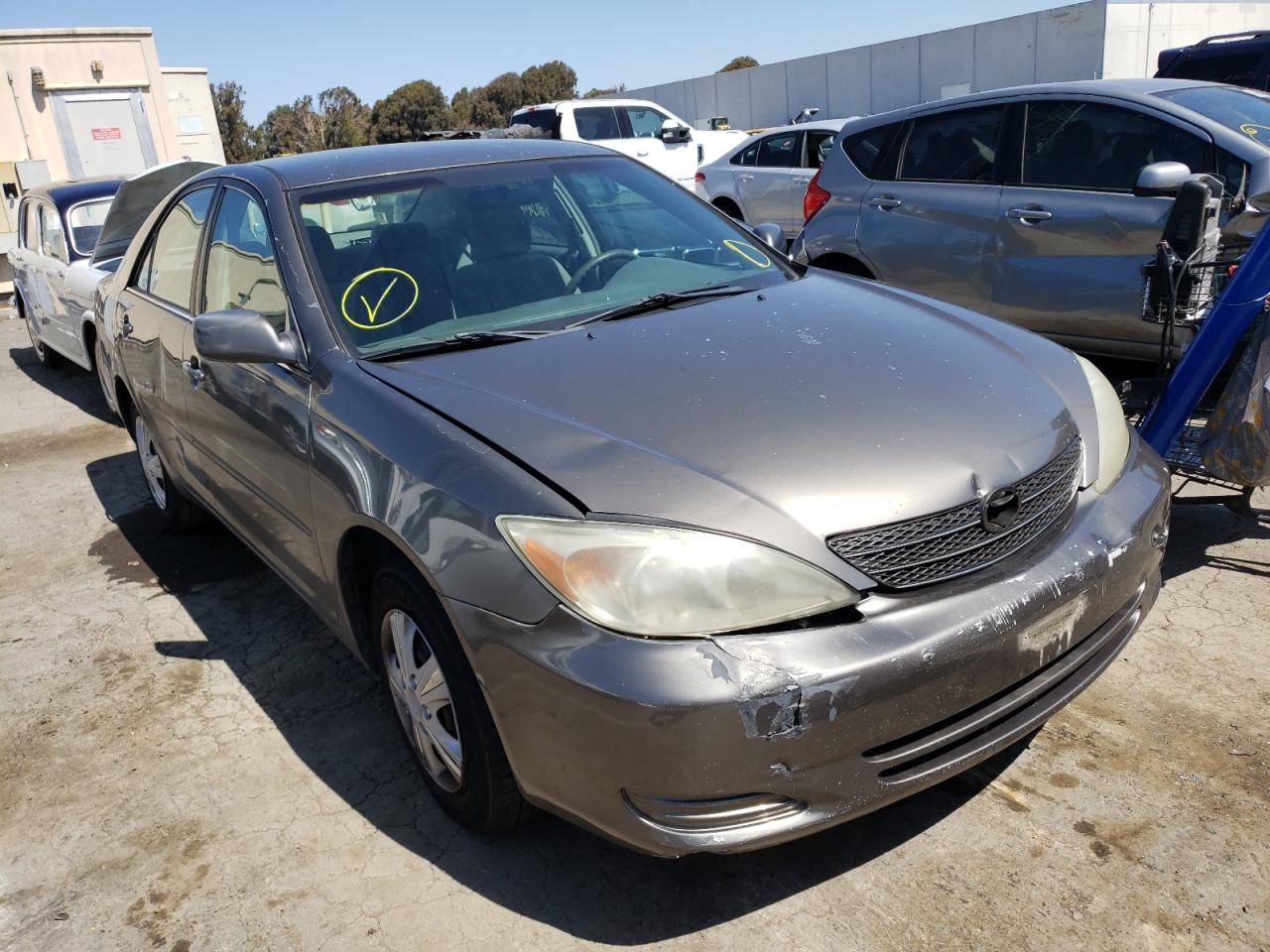 Photo 1 from auction – 2003 TOYOTA CAMRY LE with VIN 4T1BE32K23U719625