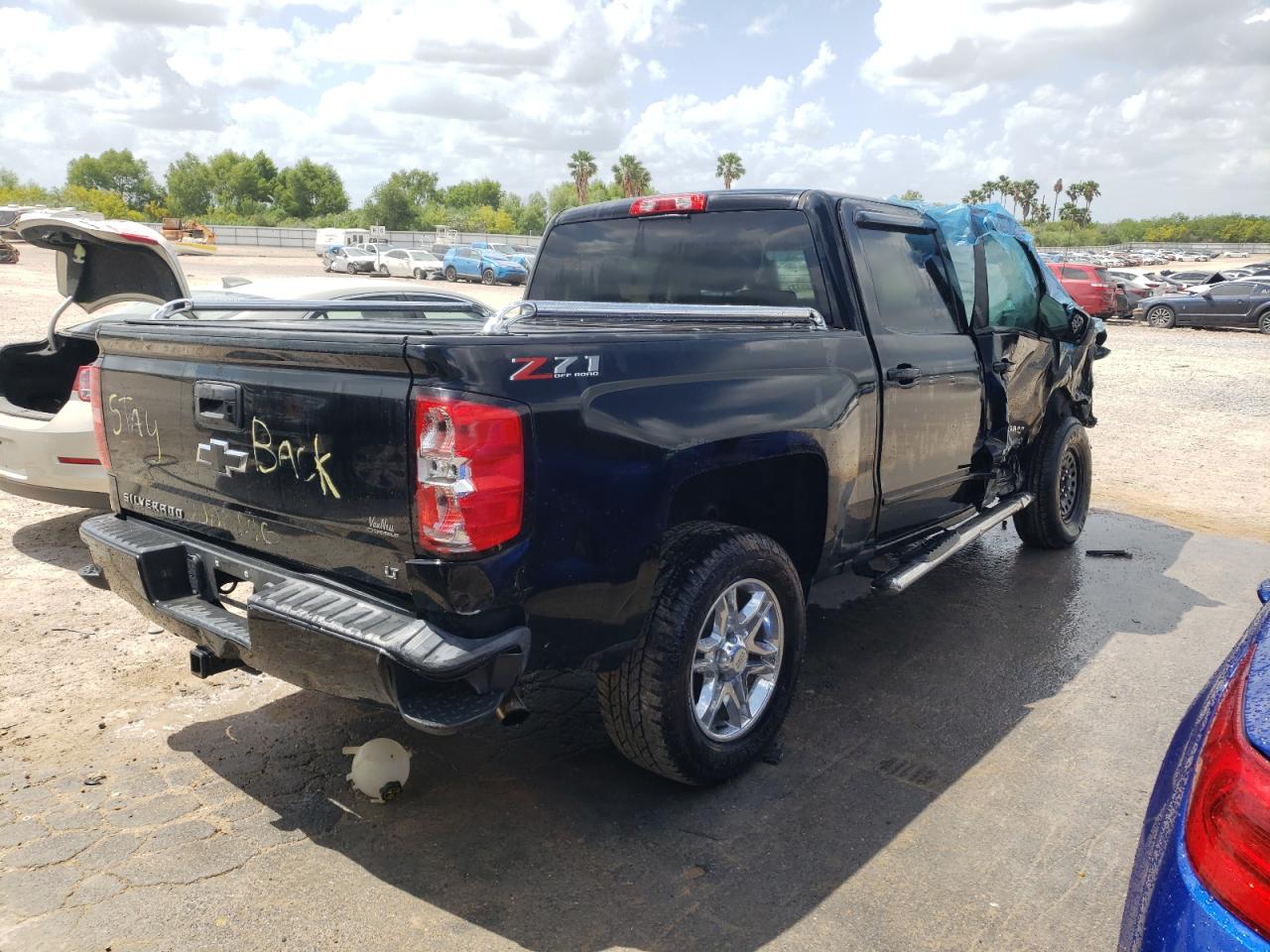 Photo 4 from auction – 2018 CHEVROLET SILVERADO with VIN 3GCUKREC9JG338514