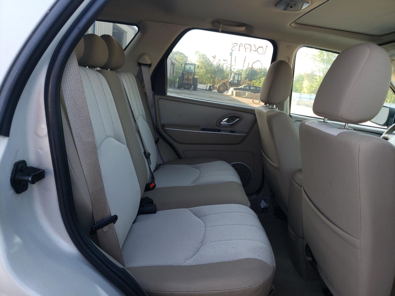 Photo 6 from auction – 2007 MERCURY MARINER LU with VIN 4M2YU91147KJ00162