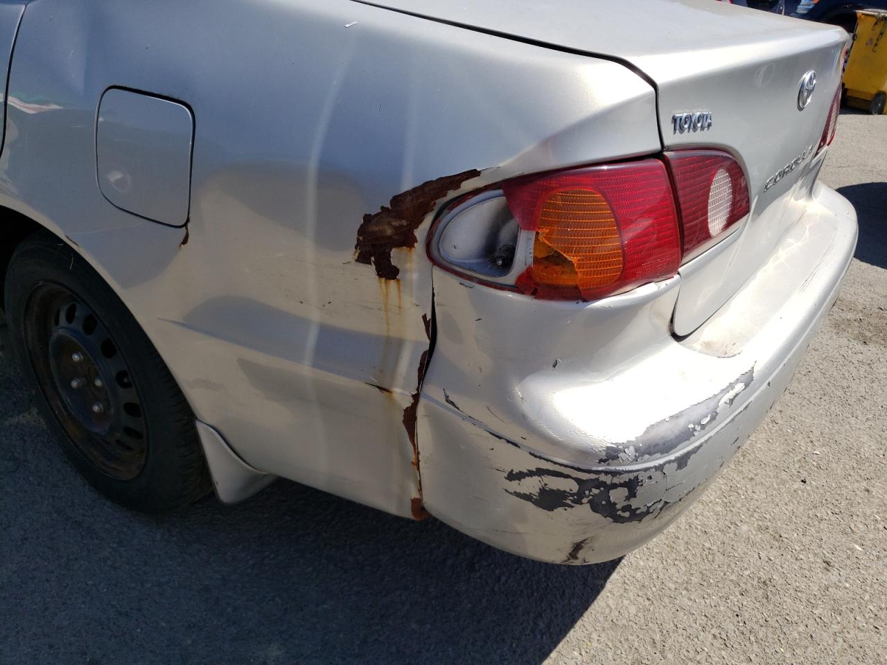 Photo 9 from auction – 2001 TOYOTA COROLLA CE with VIN 1NXBR12E71Z527276
