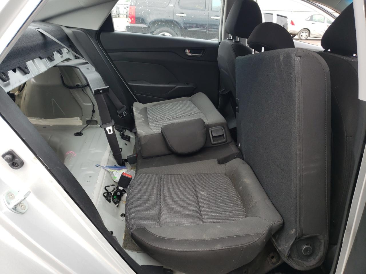 Photo 6 from auction – 2019 HYUNDAI ACCENT SE with VIN 3KPC24A31KE056319
