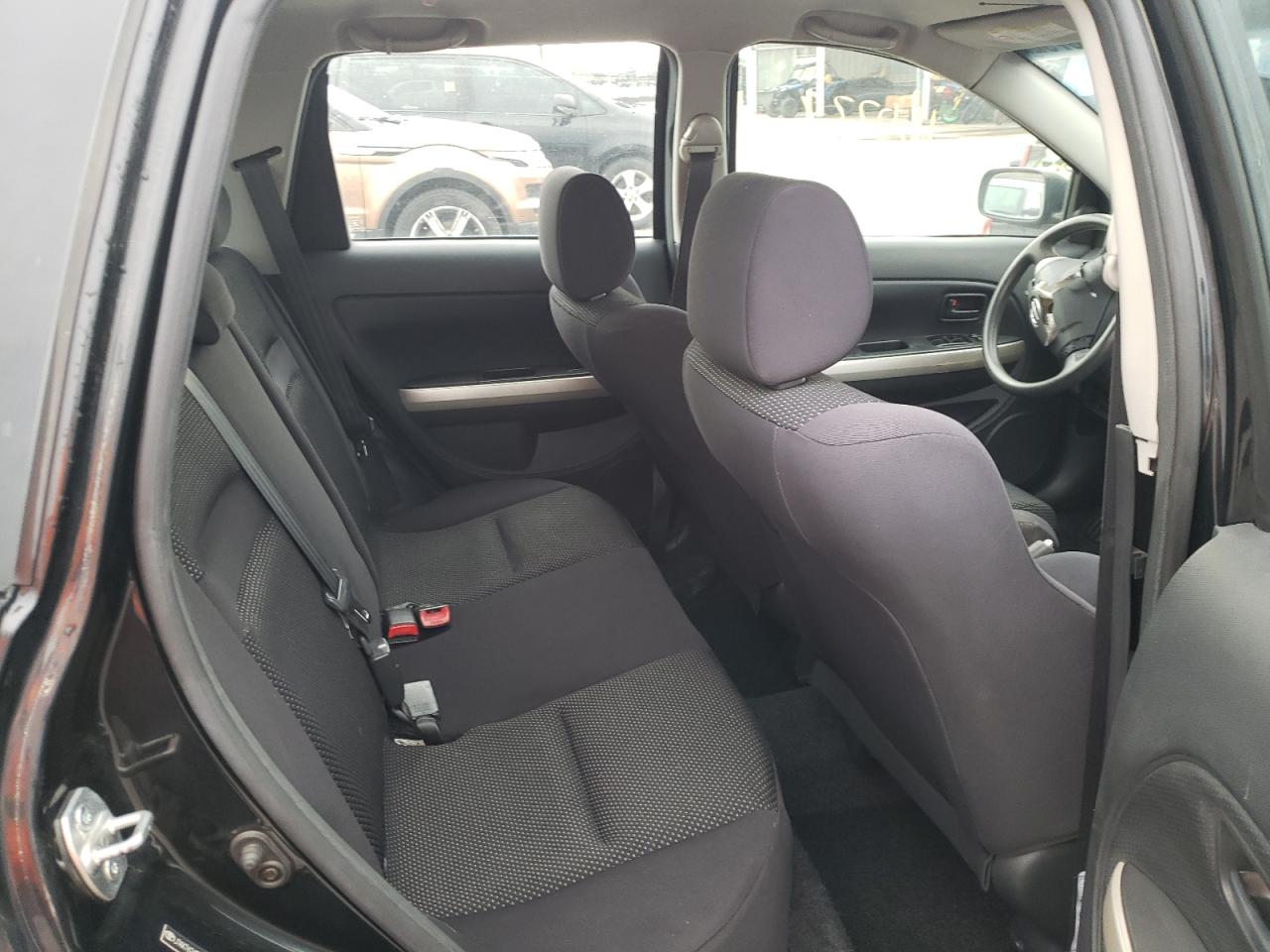Photo 6 from auction – 2005 TOYOTA SCION XA with VIN JTKKT624250113497