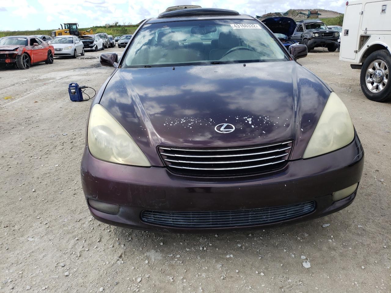 Photo 9 from auction – 2004 LEXUS ES 330 with VIN JTHBA30G245014624