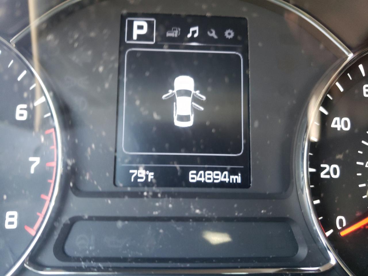 Photo 8 from auction – 2018 KIA FORTE LX with VIN 3KPFL4A73JE255996