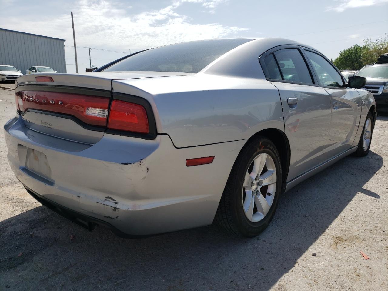Photo 4 from auction – 2011 DODGE CHARGER with VIN 2B3CL3CG1BH549995