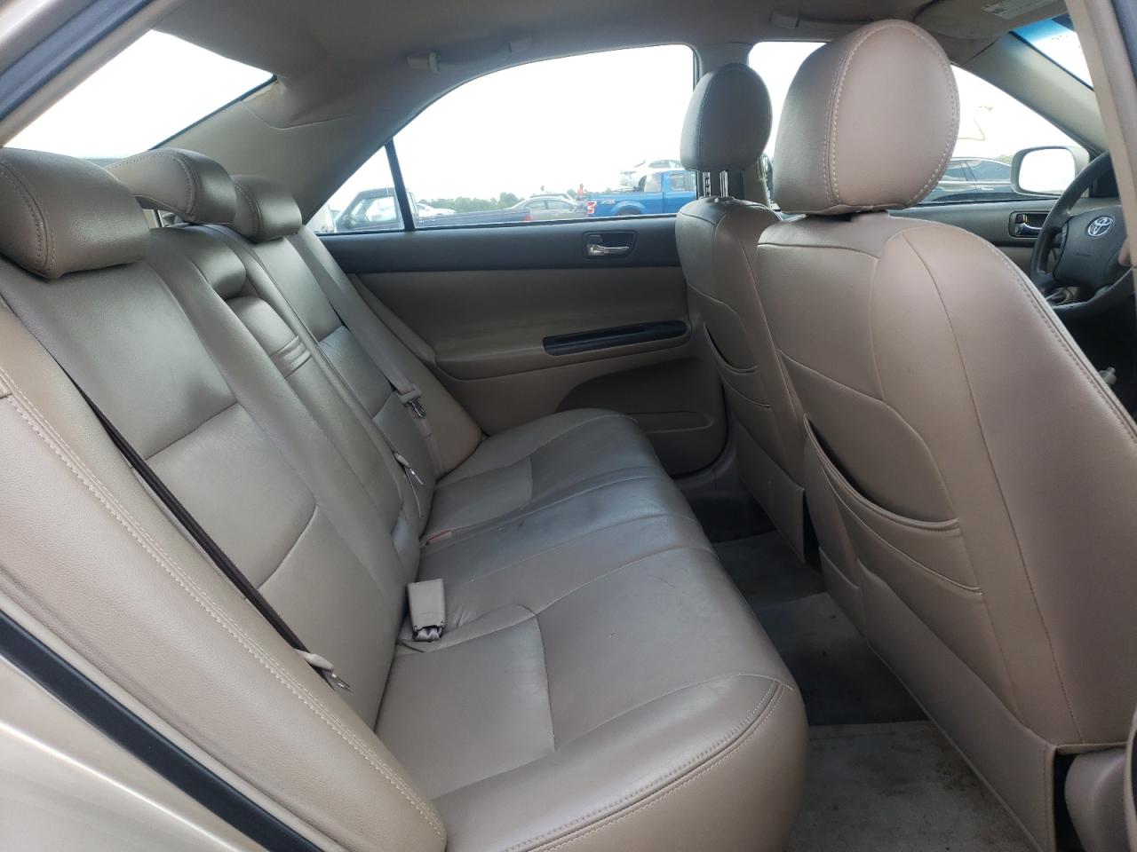 Photo 6 from auction – 2005 TOYOTA CAMRY LE with VIN 4T1BE32K15U618109