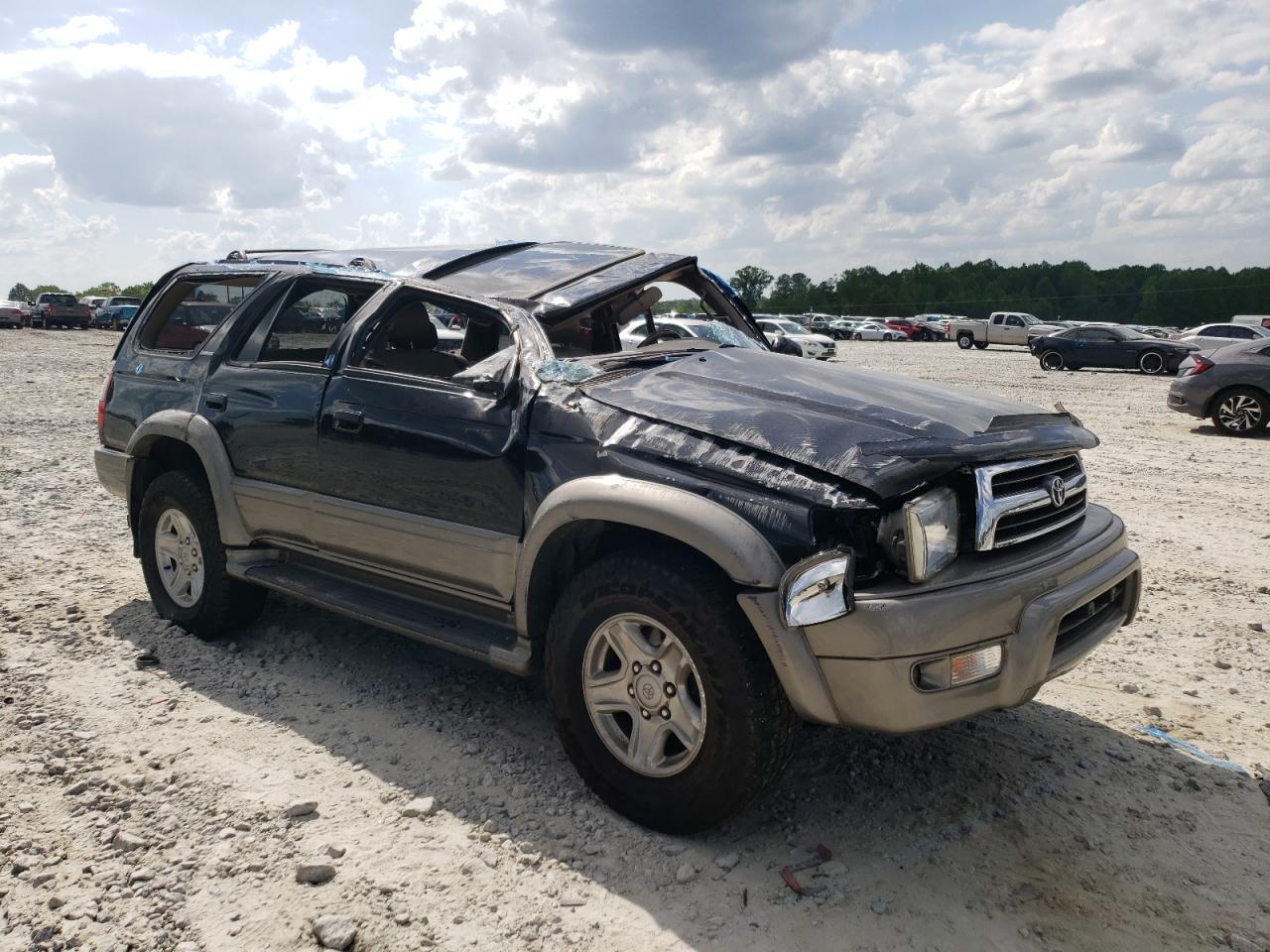 Photo 1 from auction – 2000 TOYOTA 4RUNNER LI with VIN JT3GN87R8Y0140056