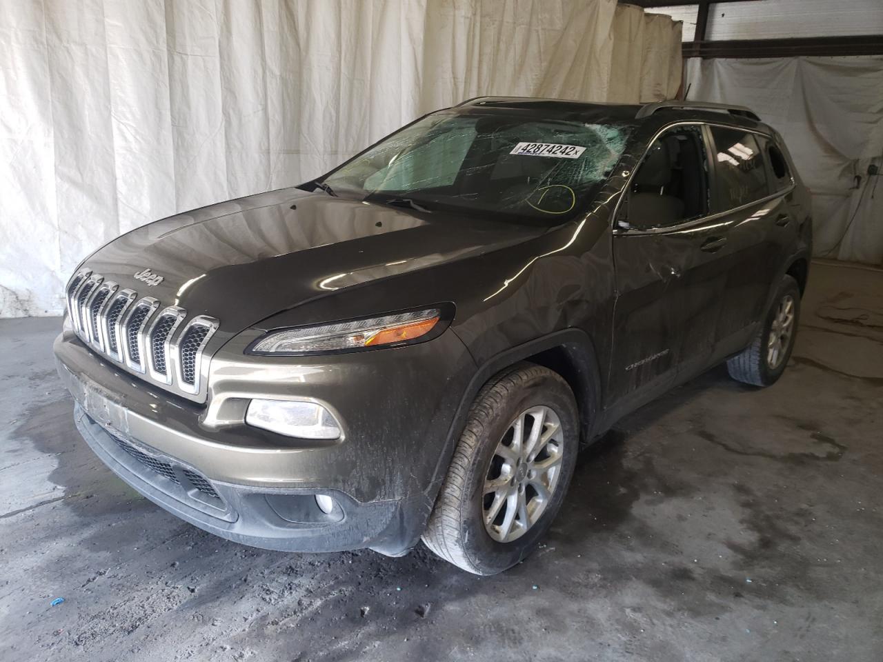 Photo 2 from auction – 2015 JEEP CHEROKEE L with VIN 1C4PJMCB2FW502529