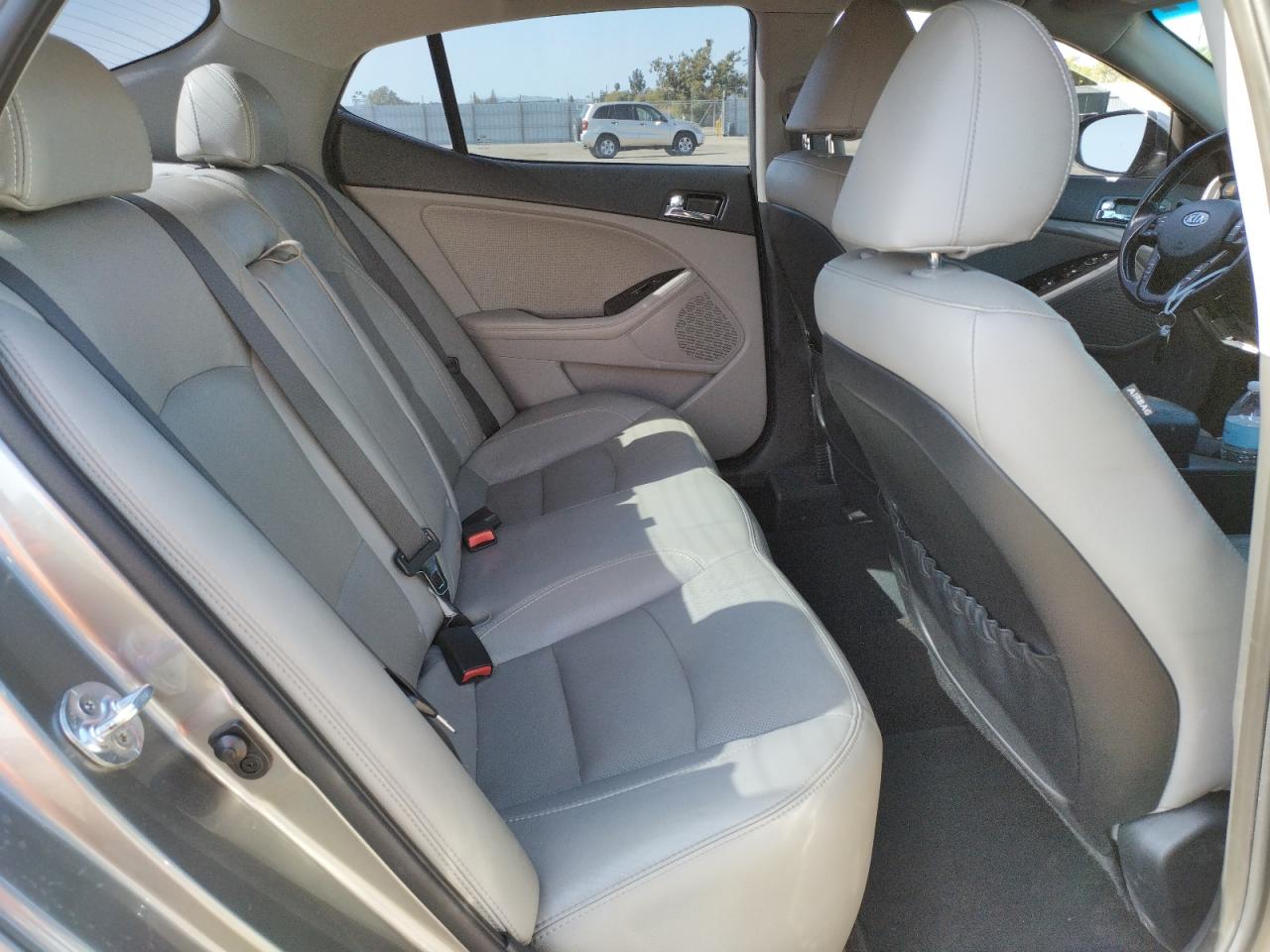 Photo 6 from auction – 2012 KIA OPTIMA EX with VIN 5XXGN4A73CG006073