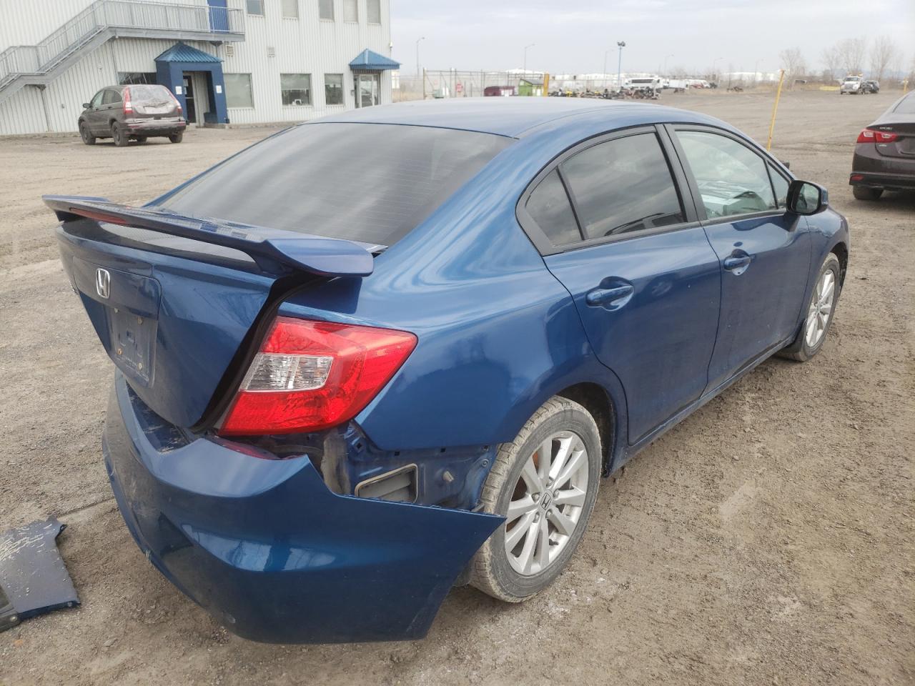 Photo 4 from auction – 2012 HONDA CIVIC LX with VIN 2HGFB2F5XCH016226