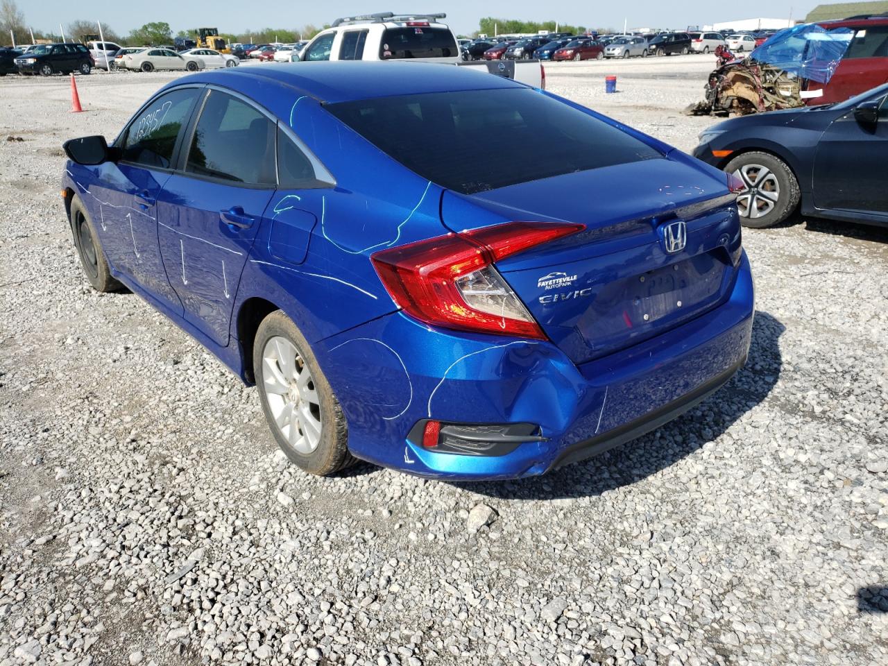 Photo 3 from auction – 2017 HONDA CIVIC LX with VIN 19XFC2F58HE055380