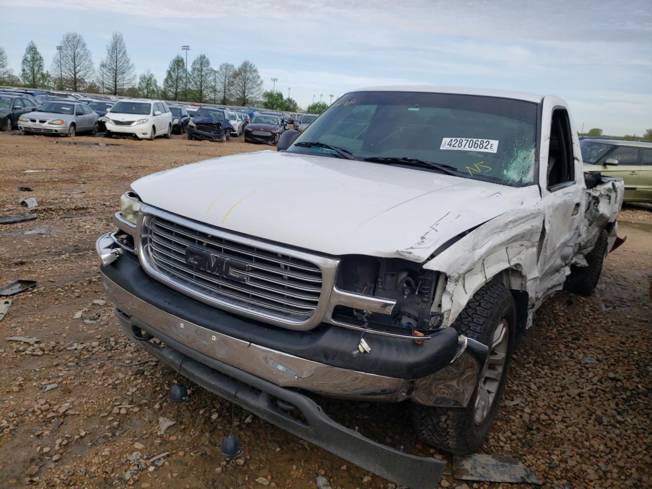 Photo 2 from auction – 1999 GMC 1500 with VIN 1GTEC14W3XE532177