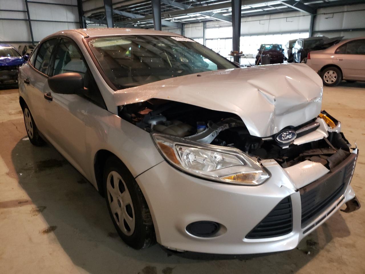 FORD FOCUS S 2013 с VIN 1FADP3E23DL145519 - Фото с аукциона
