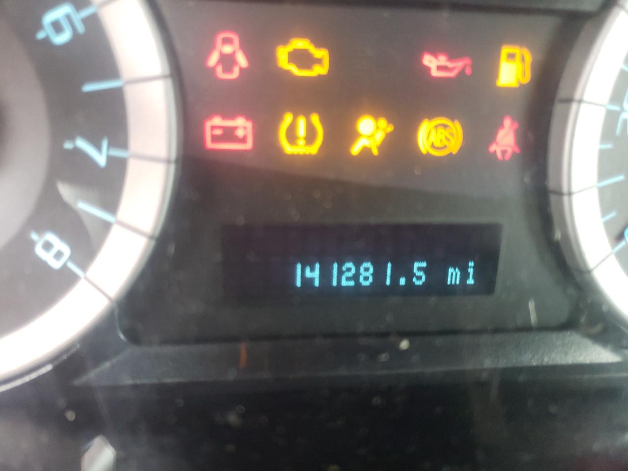 Photo 8 from auction – 2011 FORD ESCAPE LIM with VIN 1FMCU9EG5BKC60361