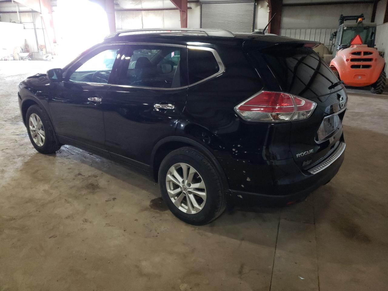 Photo 3 from auction – 2014 NISSAN ROGUE S with VIN 5N1AT2MT9EC755029
