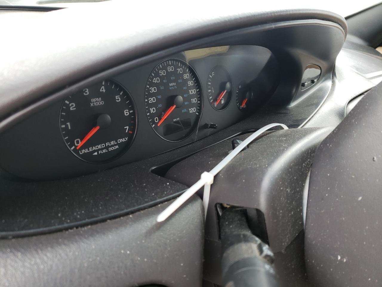 Photo 8 from auction – 2000 CHRYSLER SEBRING JX with VIN 3C3EL55H9YT254804