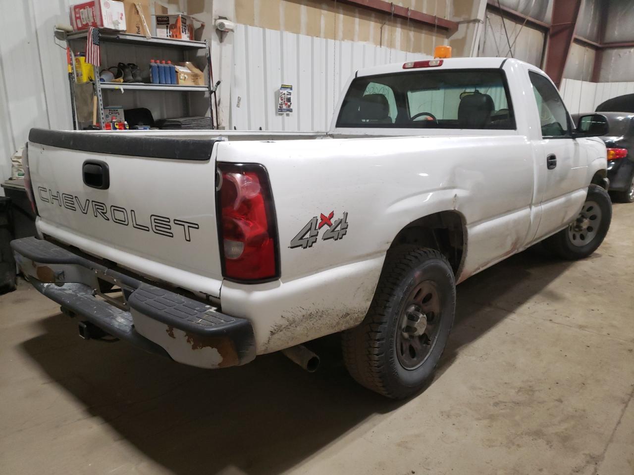 Photo 4 from auction – 2006 CHEVROLET SILVERADO with VIN 3GCEK14X96G222862