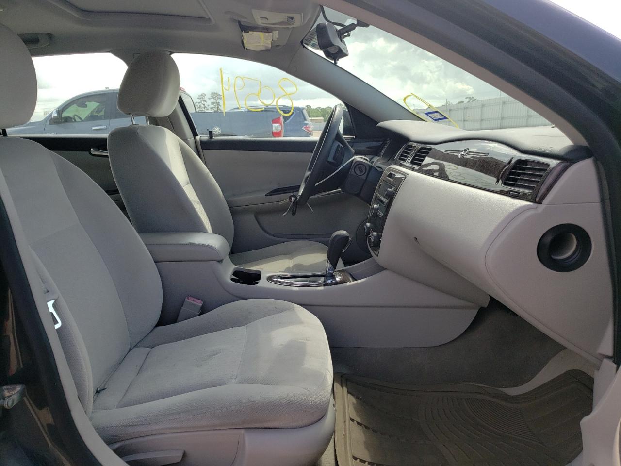 Photo 5 from auction – 2015 CHEVROLET IMPALA LIM with VIN 2G1WB5E36F1108133