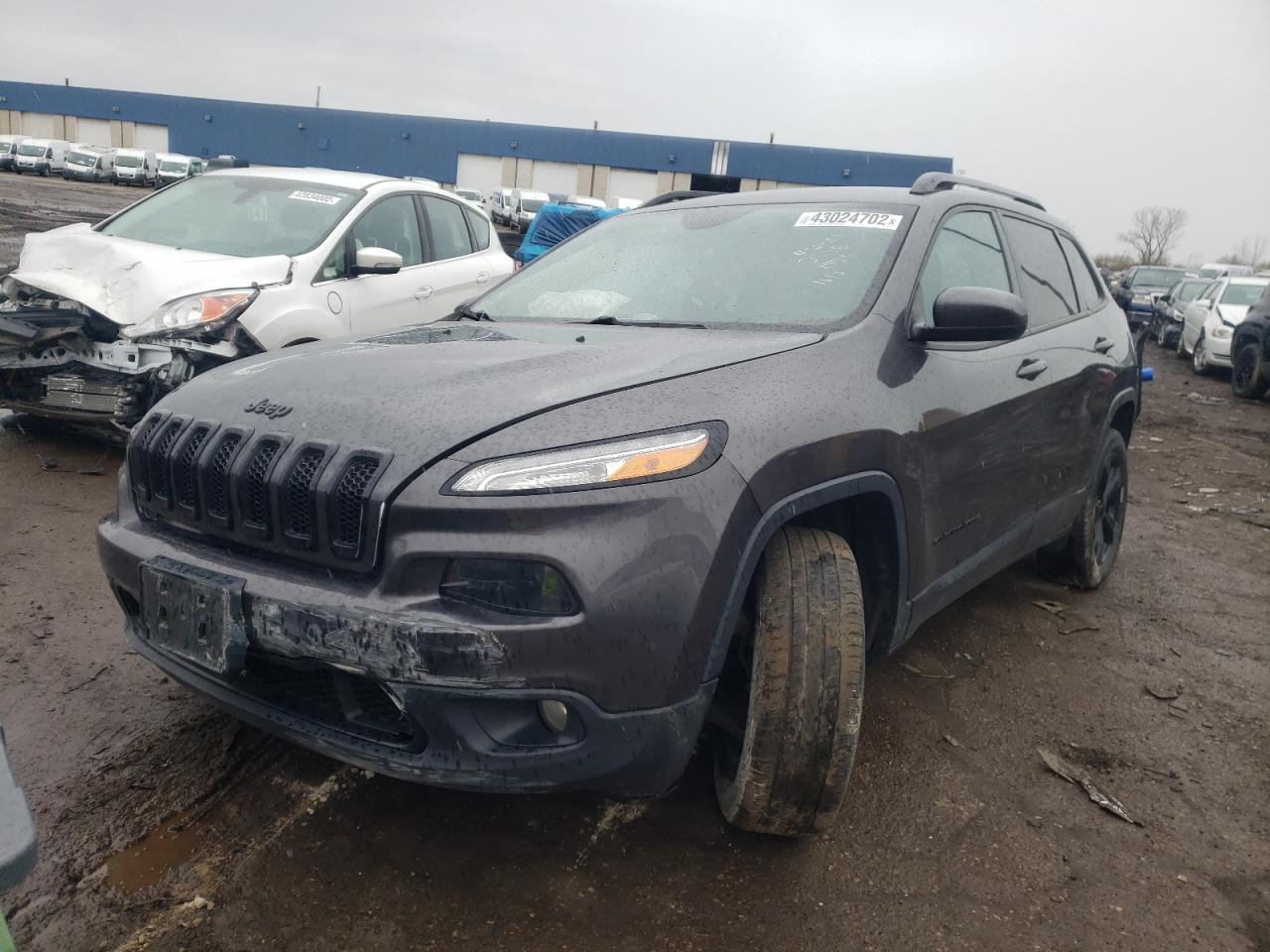 Photo 2 from auction – 2015 JEEP CHEROKEE L with VIN 1C4PJMCSXFW750611