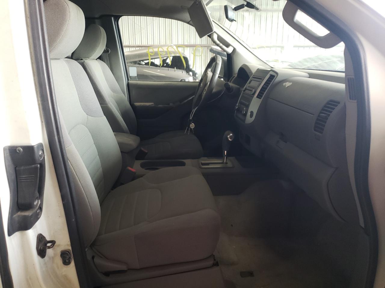 Photo 5 from auction – 2015 NISSAN FRONTIER S with VIN 1N6BD0CT0FN745844