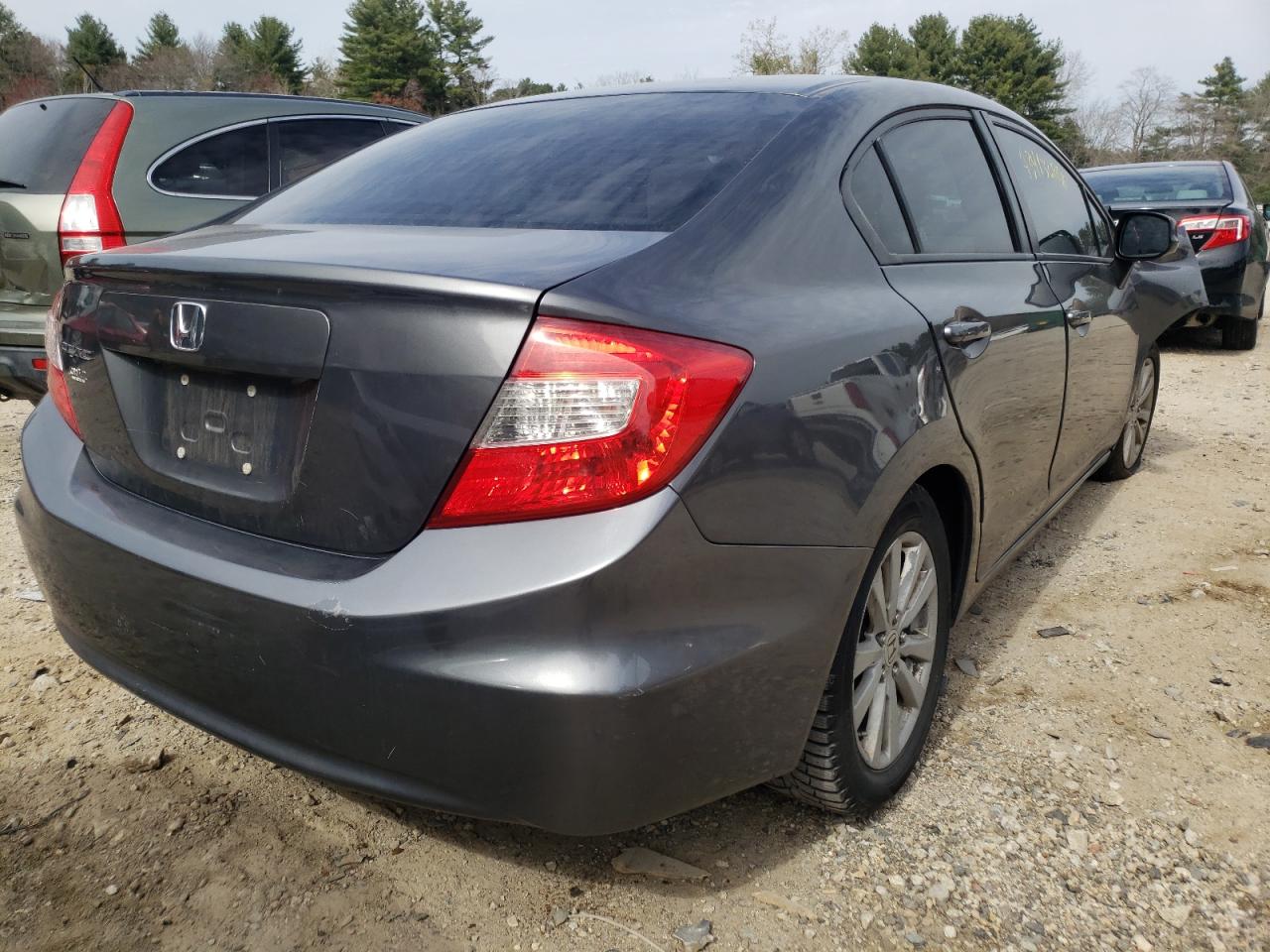 Photo 4 from auction – 2012 HONDA CIVIC LX with VIN 2HGFB2F57CH560781