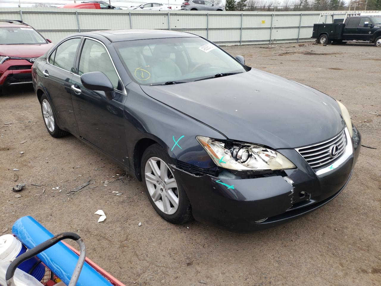 LEXUS ES 350 2007 مع رقم تعريف المركبة JTHBJ46G672147096 - صورة من المزاد