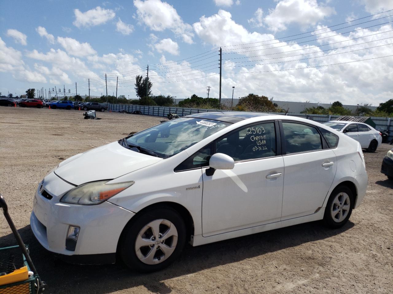 Photo 2 from auction – 2010 TOYOTA PRIUS with VIN JTDKN3DU2A0178292