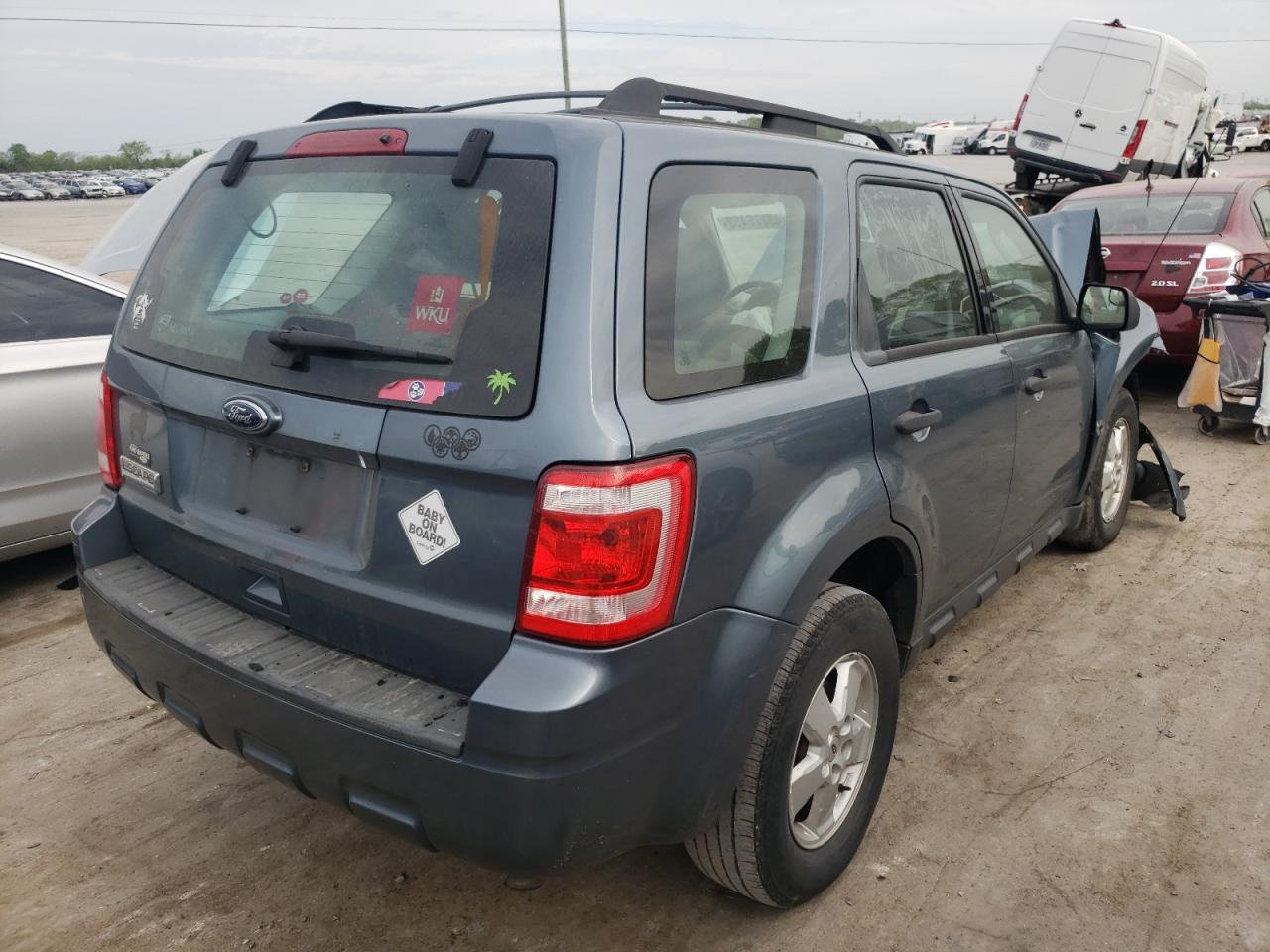 Photo 4 from auction – 2010 FORD ESCAPE XLS with VIN 1FMCU0C76AKC45929