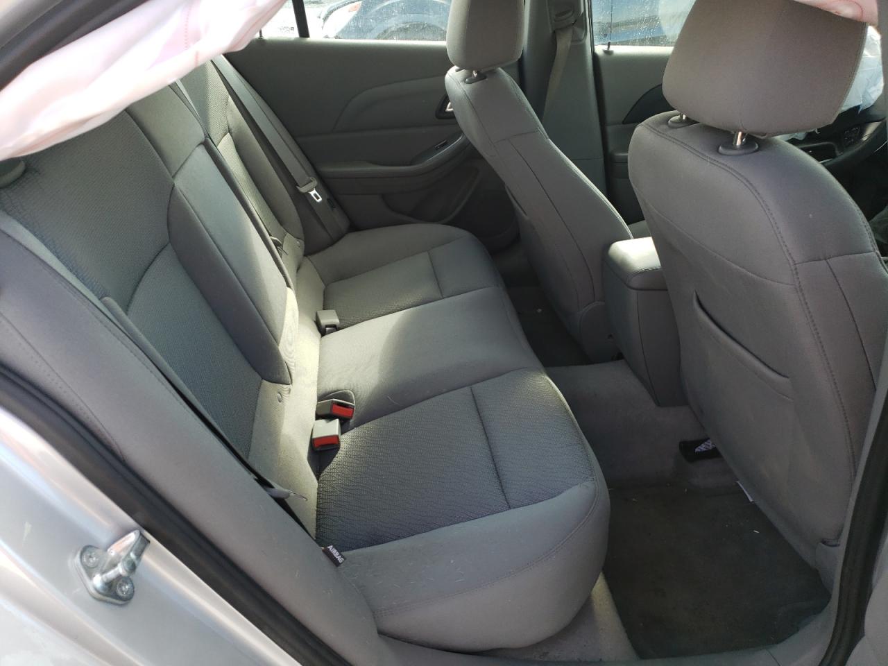 Photo 6 from auction – 2014 CHEVROLET MALIBU LS with VIN 1G11B5SL2EF230350