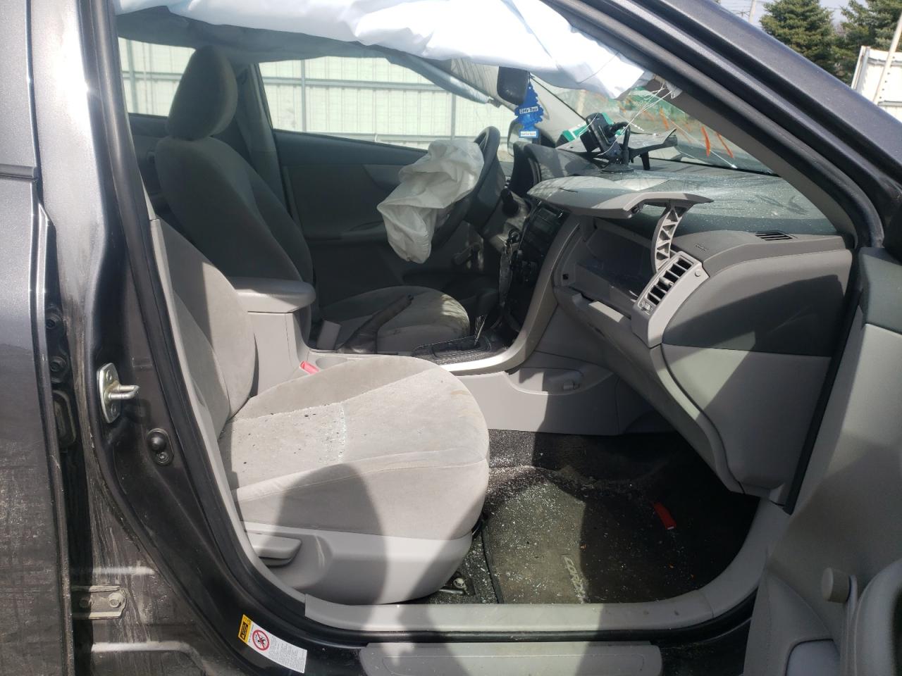 Photo 5 from auction – 2010 TOYOTA COROLLA BA with VIN JTDBU4EE2A9100168