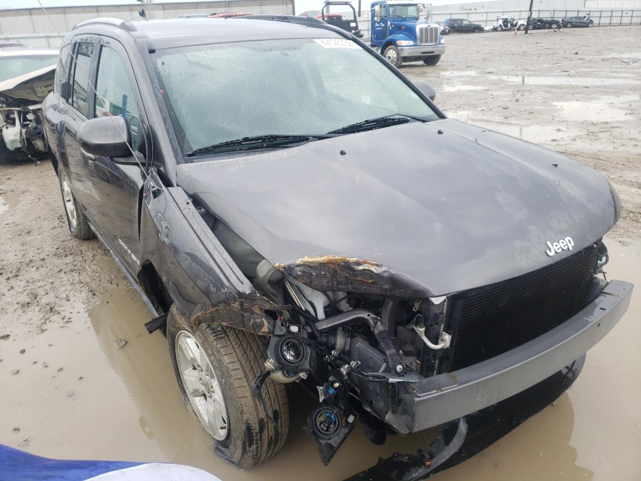 JEEP COMPASS LA 2017 with VIN 1C4NJCEA1HD206969 - Photo from auction