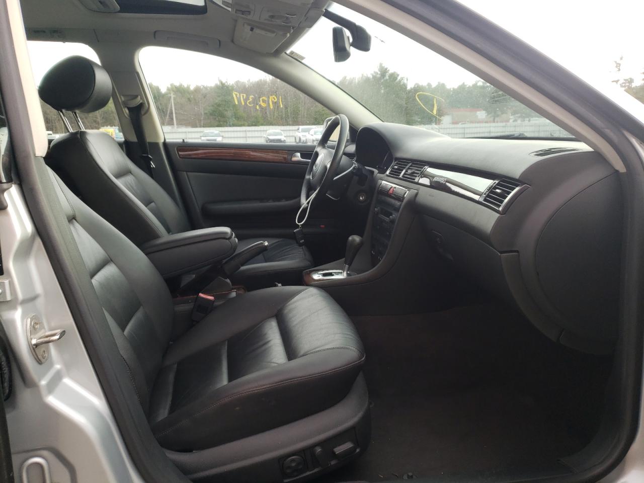 Photo 5 from auction – 2003 AUDI A6 3.0 AVA with VIN WAUVT64B03N093294