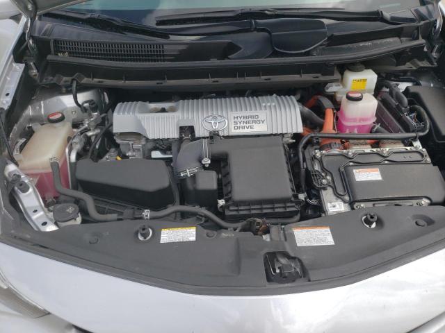 Photo 7 from auction – 2017 TOYOTA PRIUS V with VIN JTDZN3EU1HJ057657