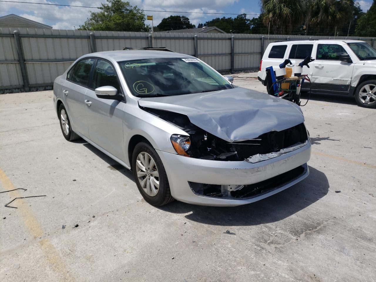 VOLKSWAGEN PASSAT S 2013 with VIN 1VWAP7A39DC089375 - Photo from auction