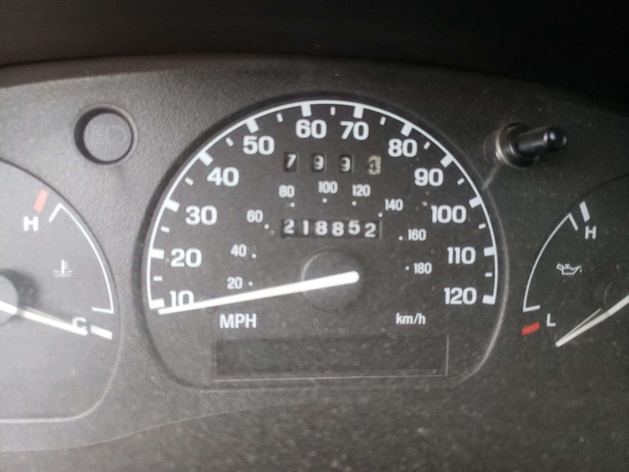Photo 8 from auction – 2000 FORD RANGER with VIN 1FTYR14V2YTB17125