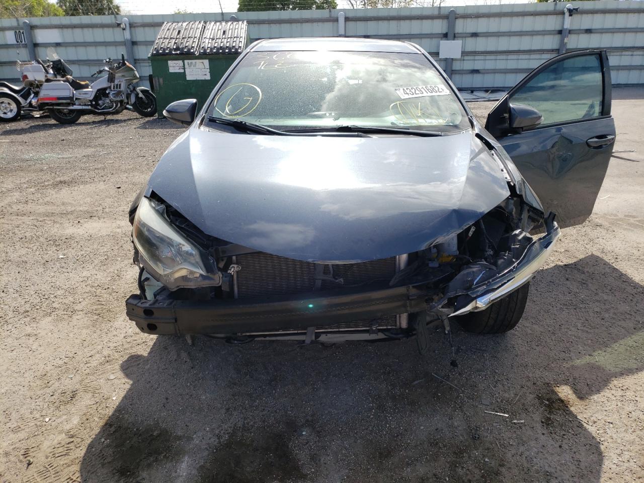 Photo 9 from auction – 2015 TOYOTA COROLLA L with VIN 2T1BURHE3FC371234