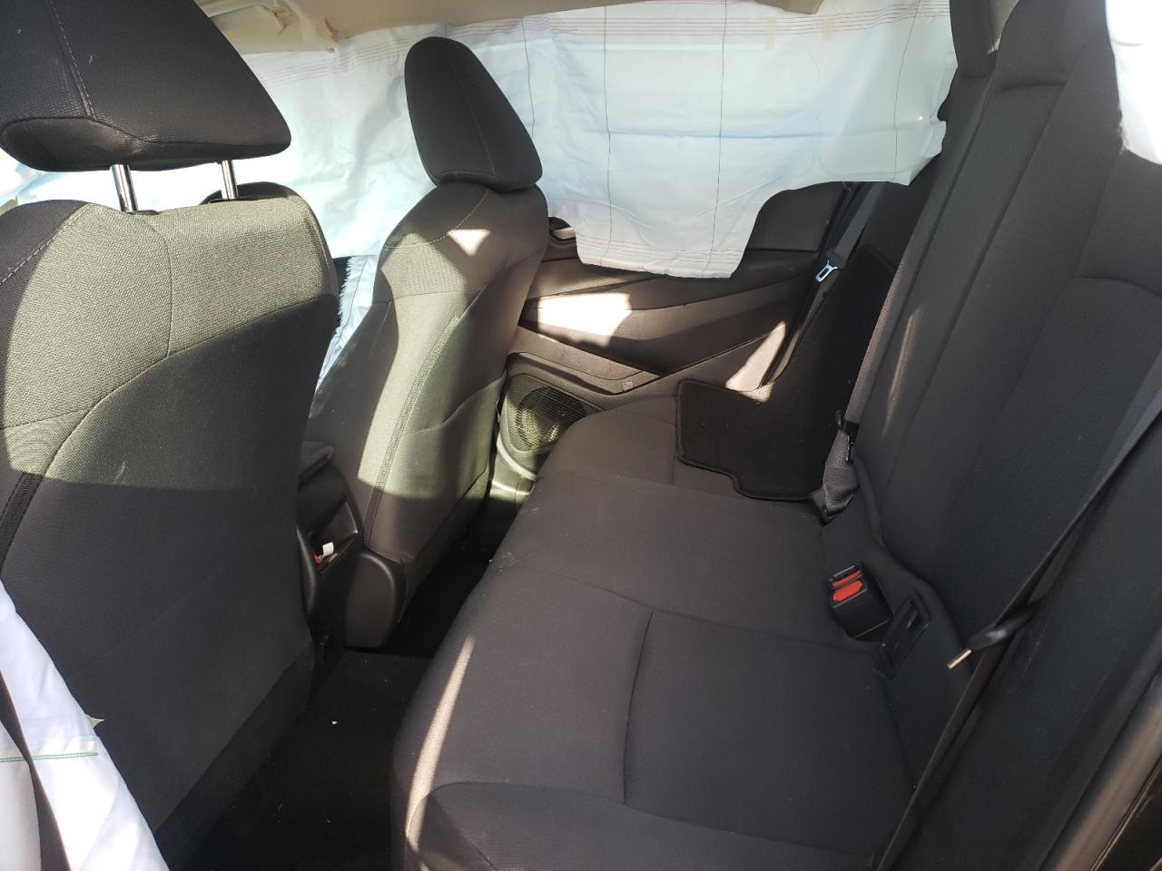 Photo 6 from auction – 2020 TOYOTA COROLLA LE with VIN 5YFEPRAE8LP069142