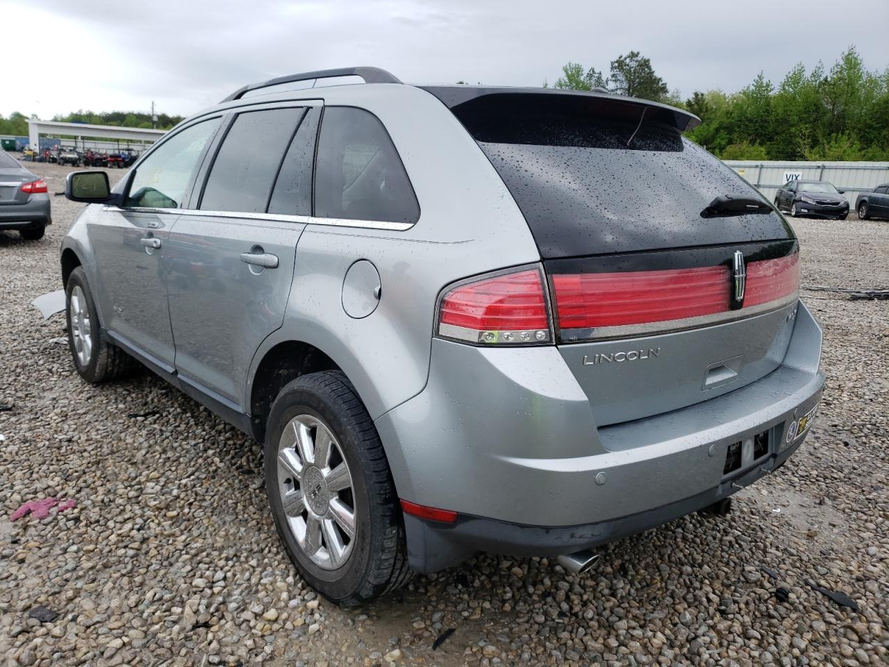 Photo 3 from auction – 2007 LINCOLN MKX with VIN 2LMDU68C37BJ06264