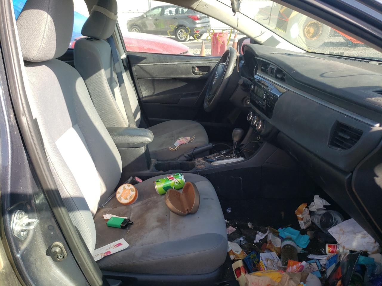 Photo 5 from auction – 2014 TOYOTA COROLLA L with VIN 2T1BURHE9EC000948