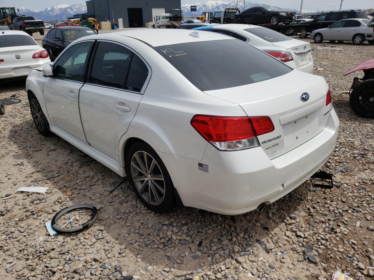 Photo 3 from auction – 2014 SUBARU LEGACY 2.5 with VIN 4S3BMCJ60E3017534