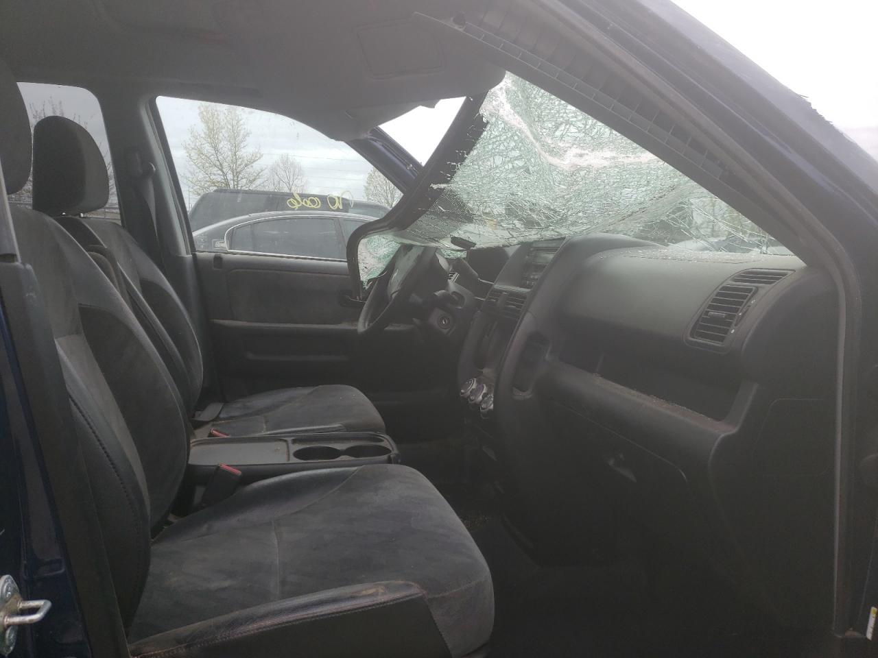 Photo 5 from auction – 2002 HONDA CR-V EX with VIN JHLRD78842C079191