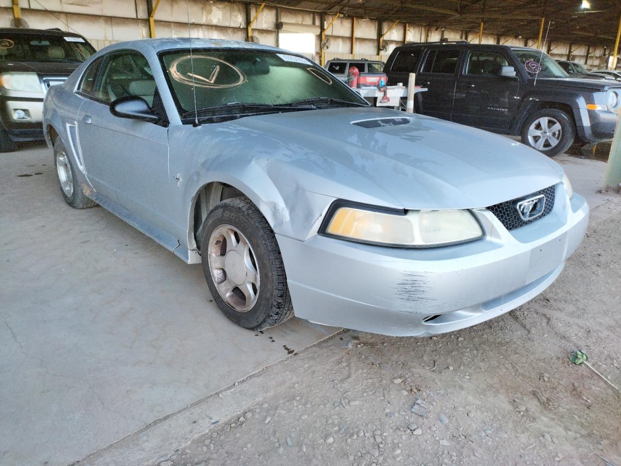 FORD MUSTANG 2000 with VIN 1FAFP4045YF272834 - Photo from auction