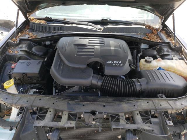 Photo 7 from auction – 2017 CHRYSLER 300 LIMITE with VIN 2C3CCAAG5HH505940