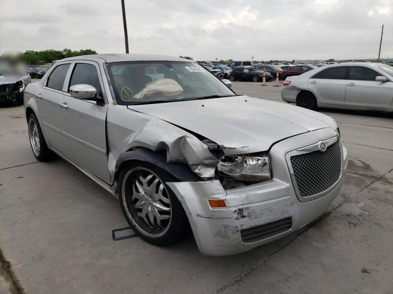 صورة رقم 1 من المزاد - 2007 CHRYSLER 300 مع VIN 2C3KA43R67H747040