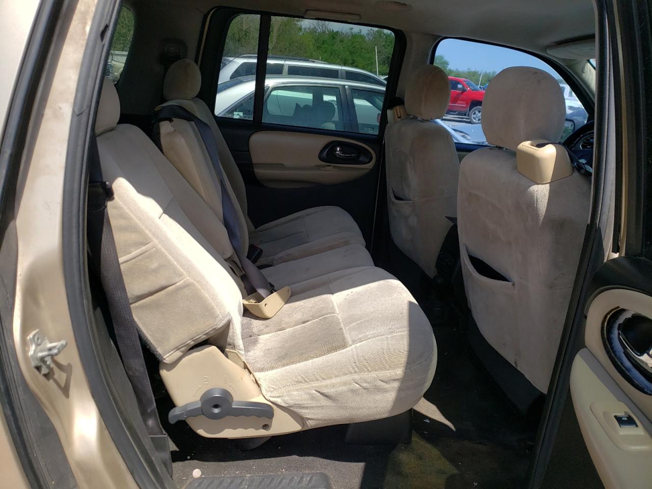 Photo 6 from auction – 2006 CHEVROLET TRAILBLAZE with VIN 1GNET16S666141793