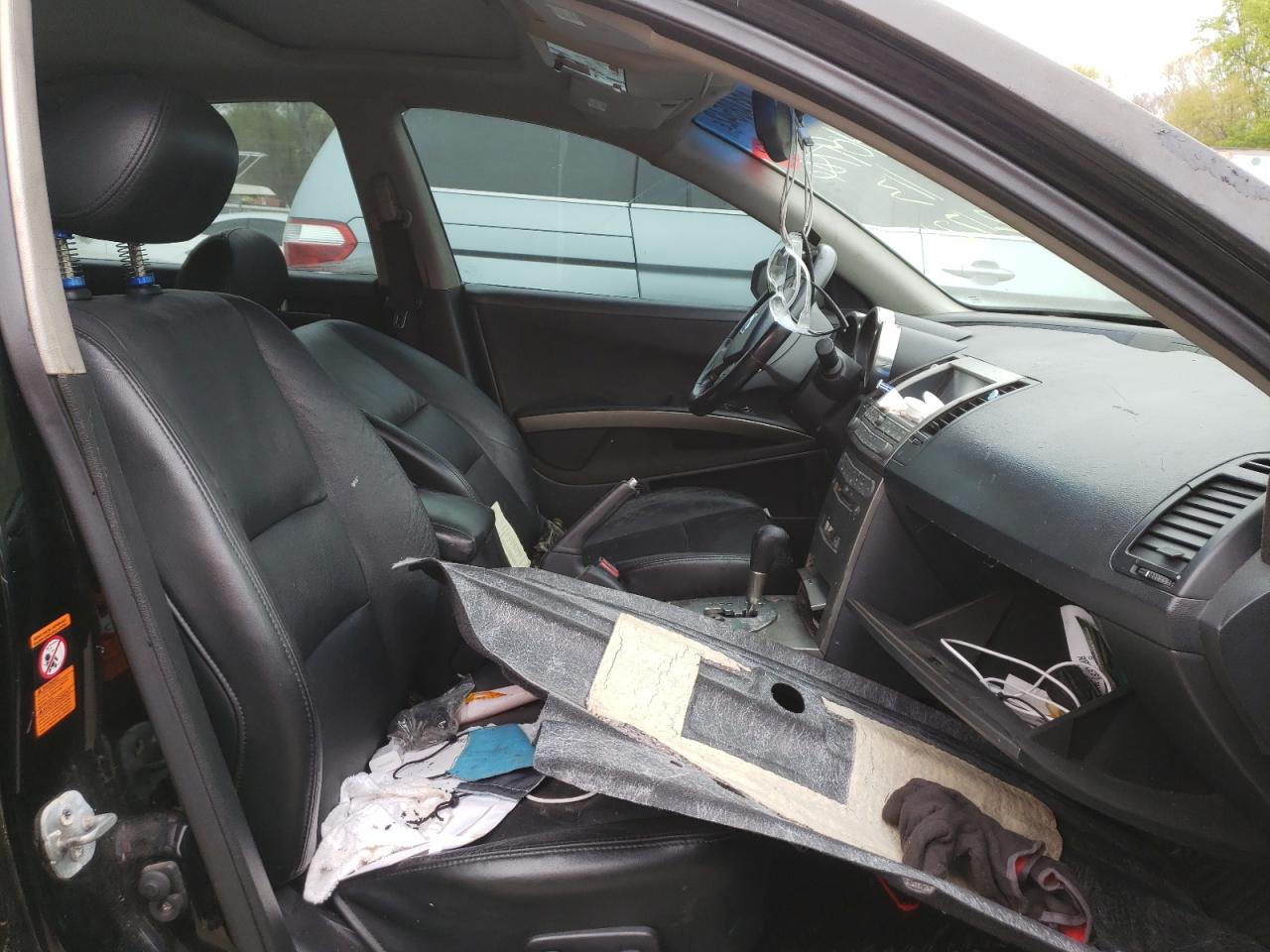 Photo 5 from auction – 2004 NISSAN MAXIMA SE with VIN 1N4BA41E94C827495