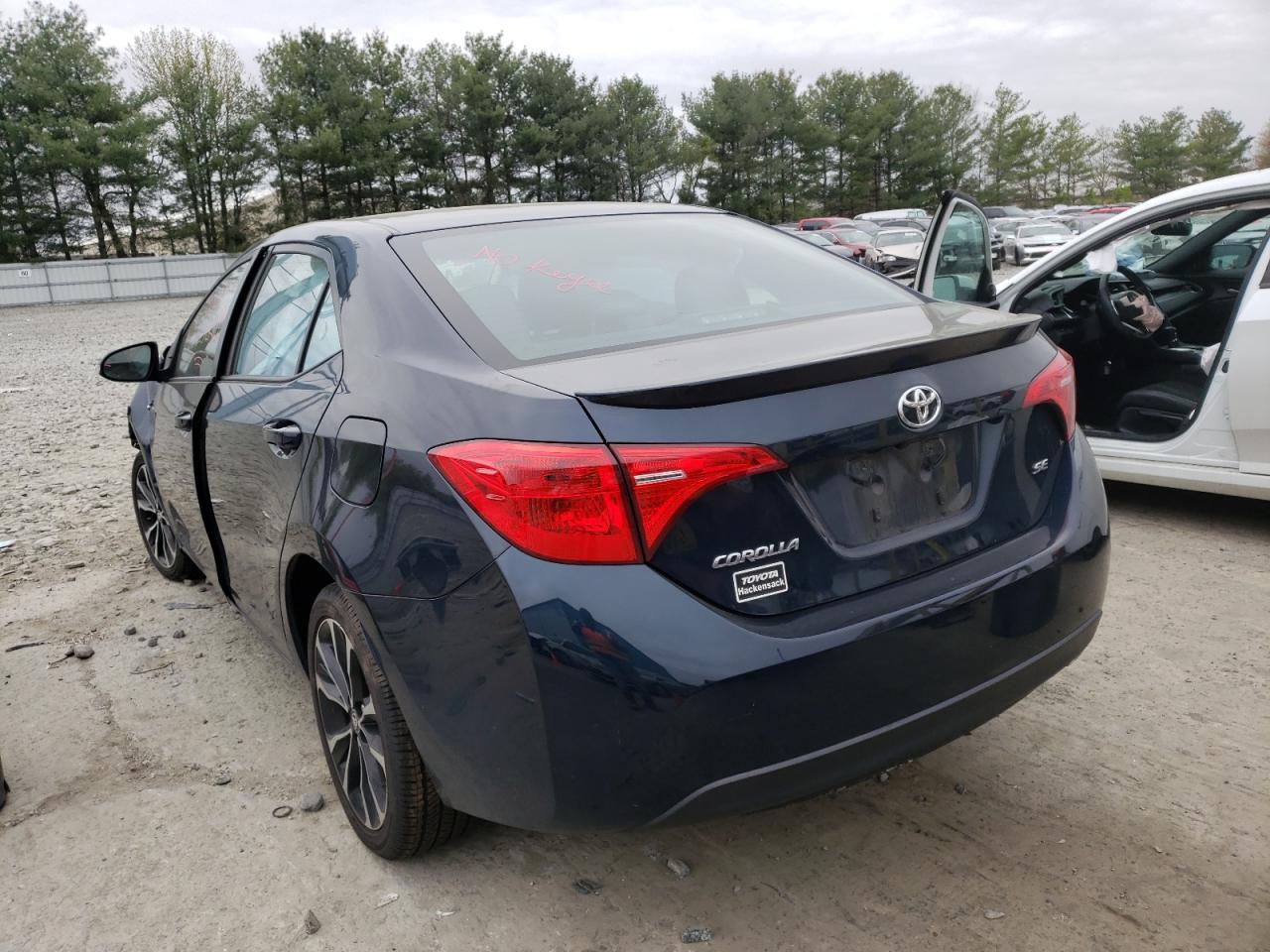Photo 3 from auction – 2018 TOYOTA COROLLA L with VIN 5YFBURHEXJP809109