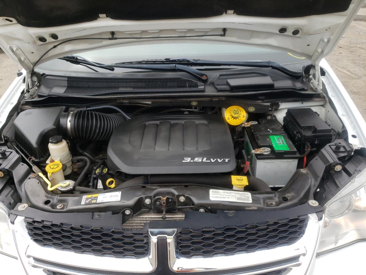 Photo 7 from auction – 2015 DODGE GRAND CARA with VIN 2C4RDGBG8FR681974