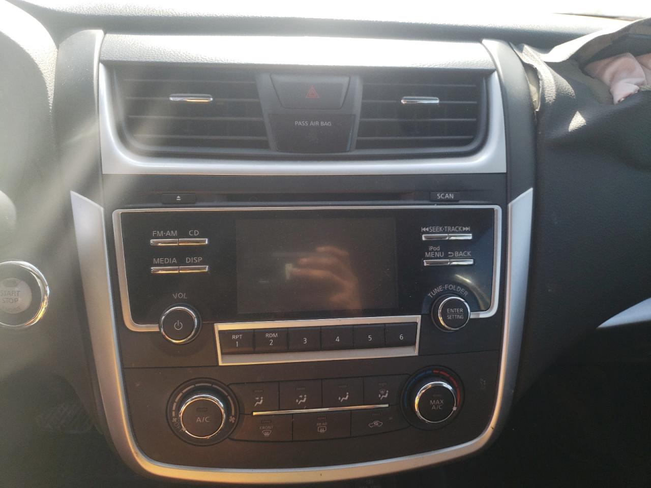 Photo 19 from auction – 2017 NISSAN ALTIMA 2.5 with VIN 1N4AL3AP7HC473046